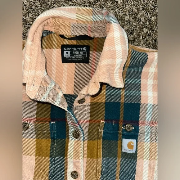 Carhartt Women's Tencel Relaxed Fit Flannel Work Shirt - size Medium - Picture 3 of 7